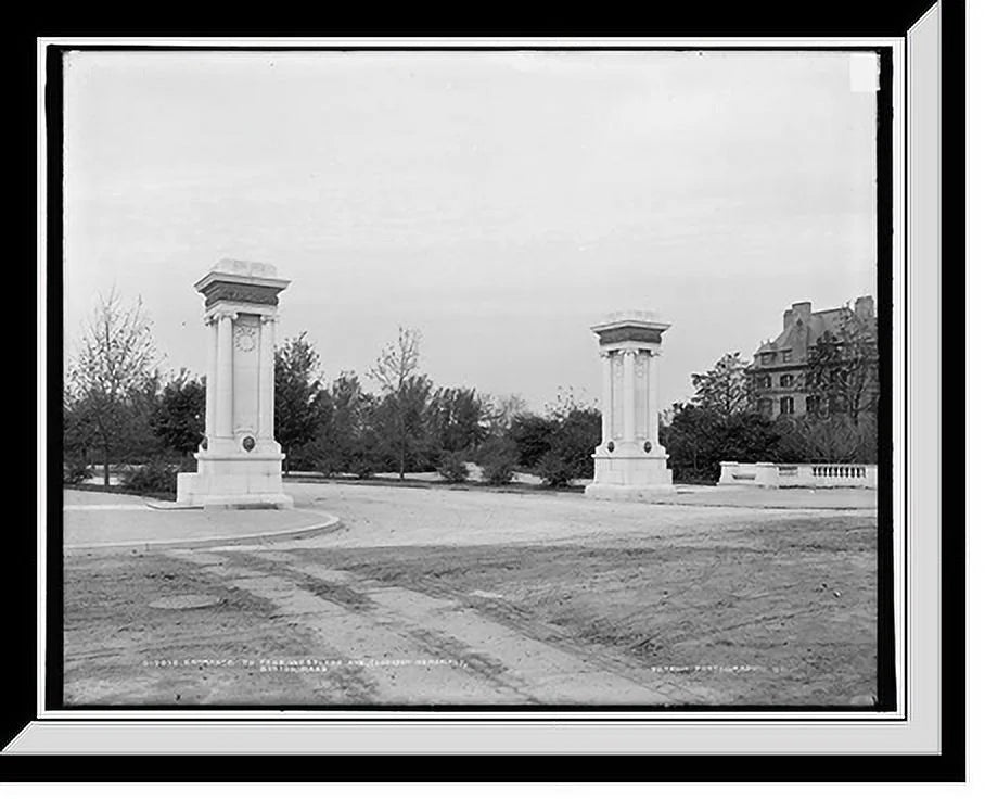 Historic Framed Print, Entrance to Fens, Westland Ave., (Johnson Memorial), Boston, Mass., 17-7/8 x 21-7/8