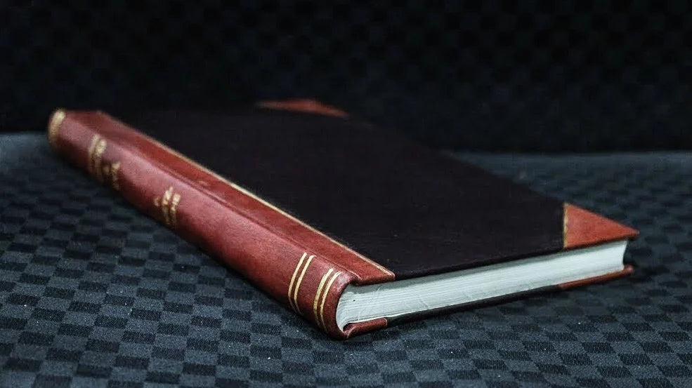 Slowacy: ich zycie i literatura. Z przedm. J.A. Swiecickiego. (1899) [Leatherbound]